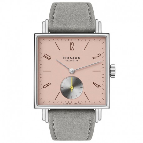 Nomos Tetra - Die Kapriziöse 424